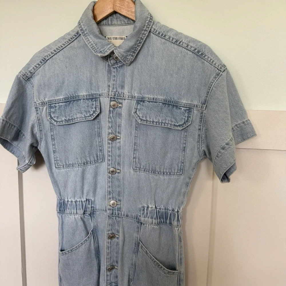 FREE PEOPLE We the Free Marci Denim Jumpsuit SMALL Light Wash Mechanic Retro